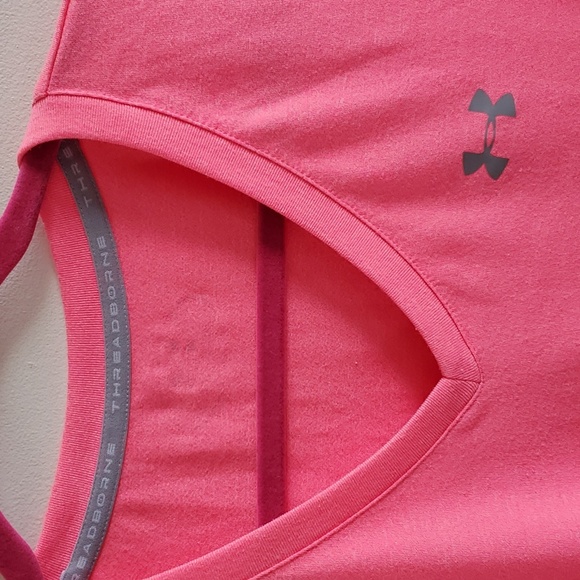 Under Armour set: tshirt and shorts neon coral - Picture 3 of 7